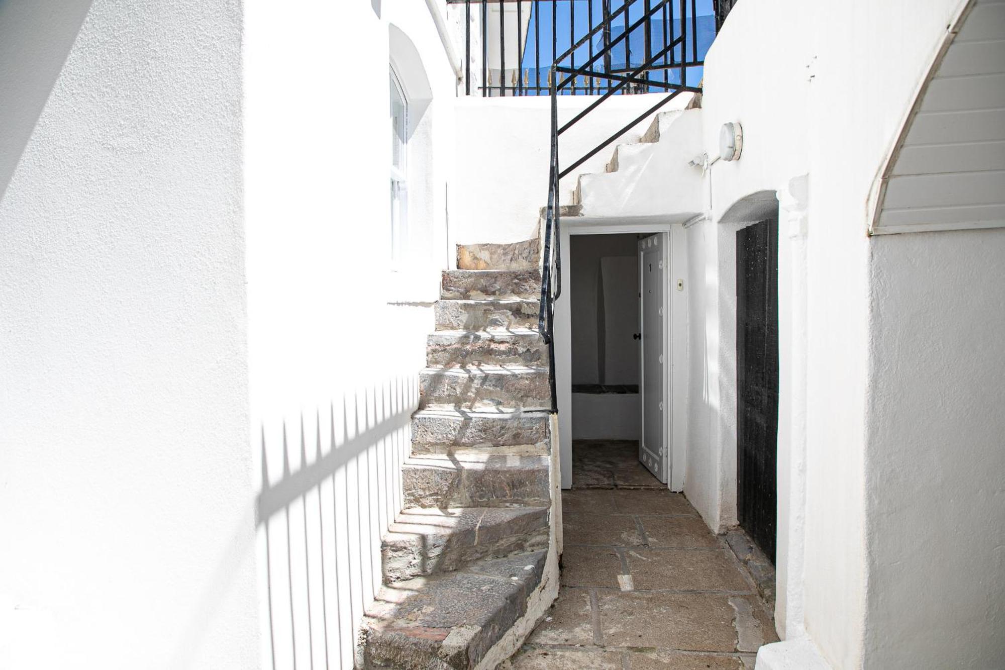 Sovereign House - Close To Harbour With Parking Torquay Exterior photo